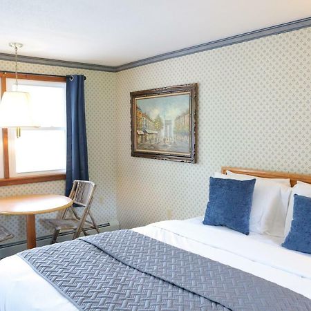 The Villager Motel Бартлетт Екстер'єр фото