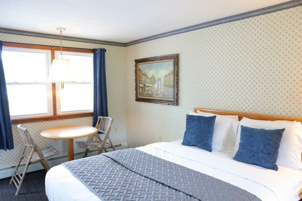 The Villager Motel Бартлетт Екстер'єр фото